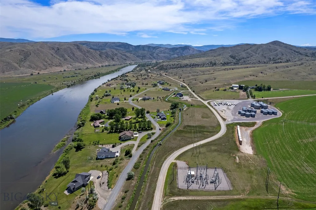44 Missouri View Toston MT 59643