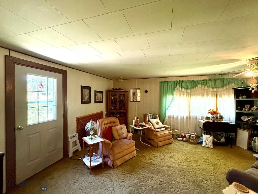412 S Hauser Street Anaconda MT 59711