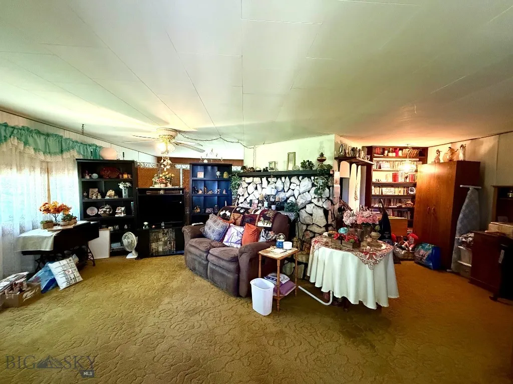 412 S Hauser Street Anaconda MT 59711