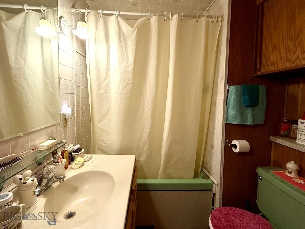 412 S Hauser Street Anaconda MT 59711