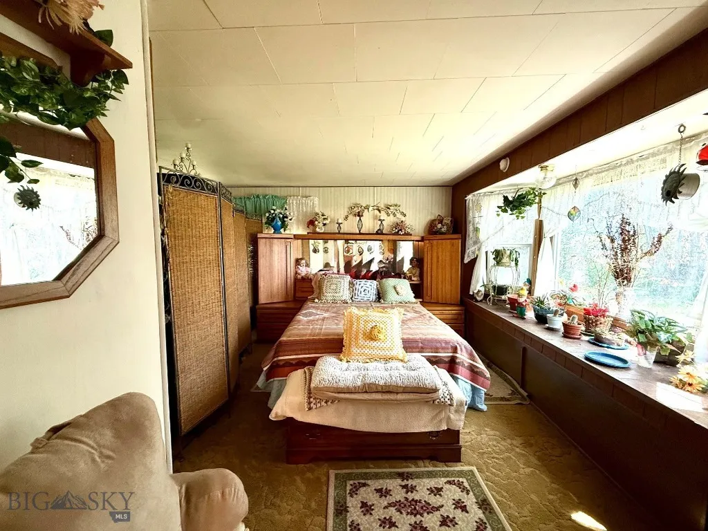 412 S Hauser Street Anaconda MT 59711