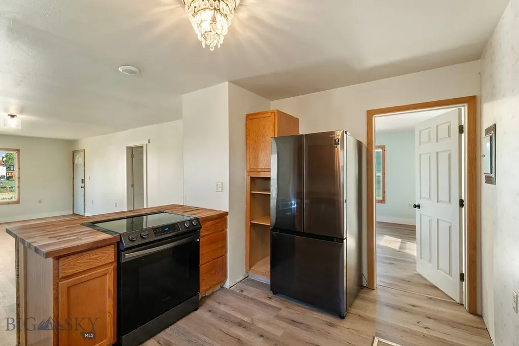 2032 Utah Avenue Butte MT 59701