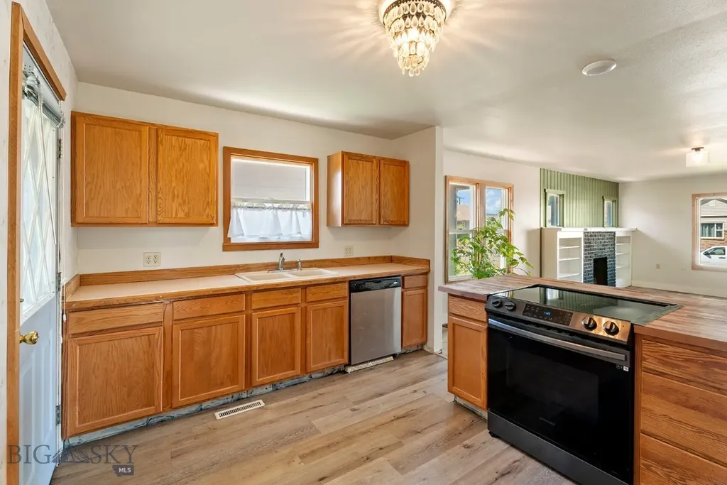 2032 Utah Avenue Butte MT 59701