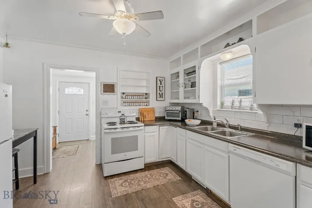 1633 Dewey Boulevard Butte MT 59701