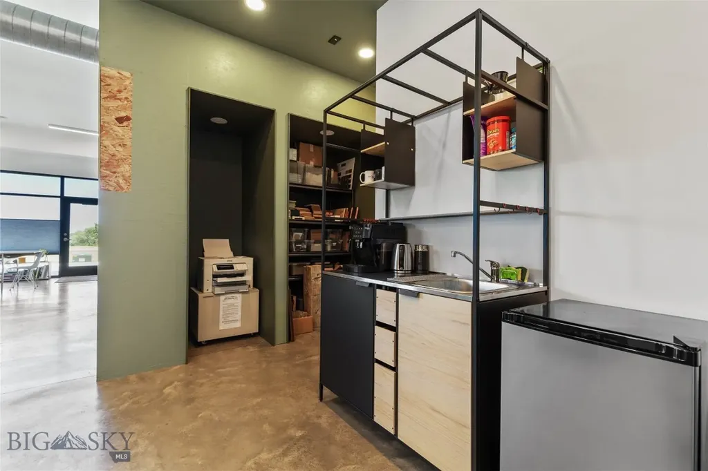 321 Gallatin Park Bozeman MT 59715