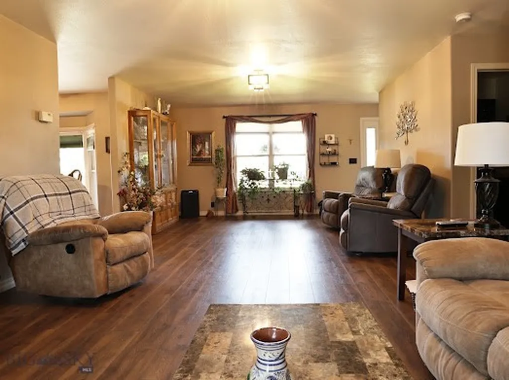 110 Claggett Butte MT 59722