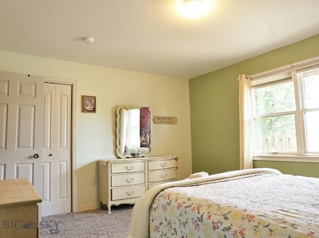 110 Claggett Butte MT 59722