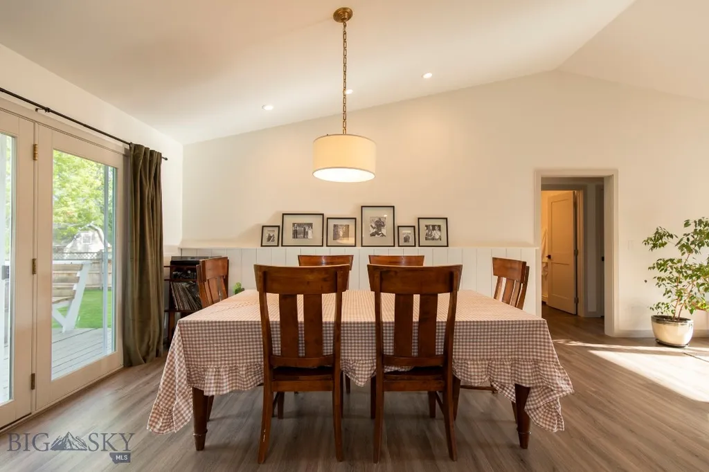 207 Spruce Street Manhattan MT 59741