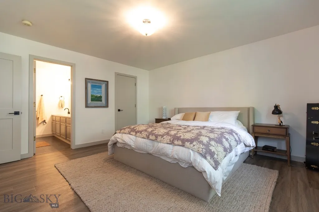 207 Spruce Street Manhattan MT 59741