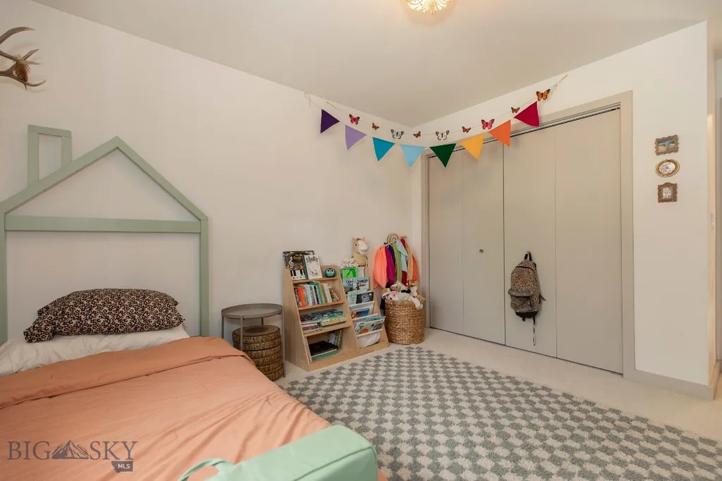 207 Spruce Street Manhattan MT 59741