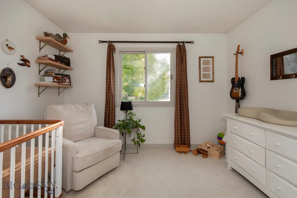 207 Spruce Street Manhattan MT 59741