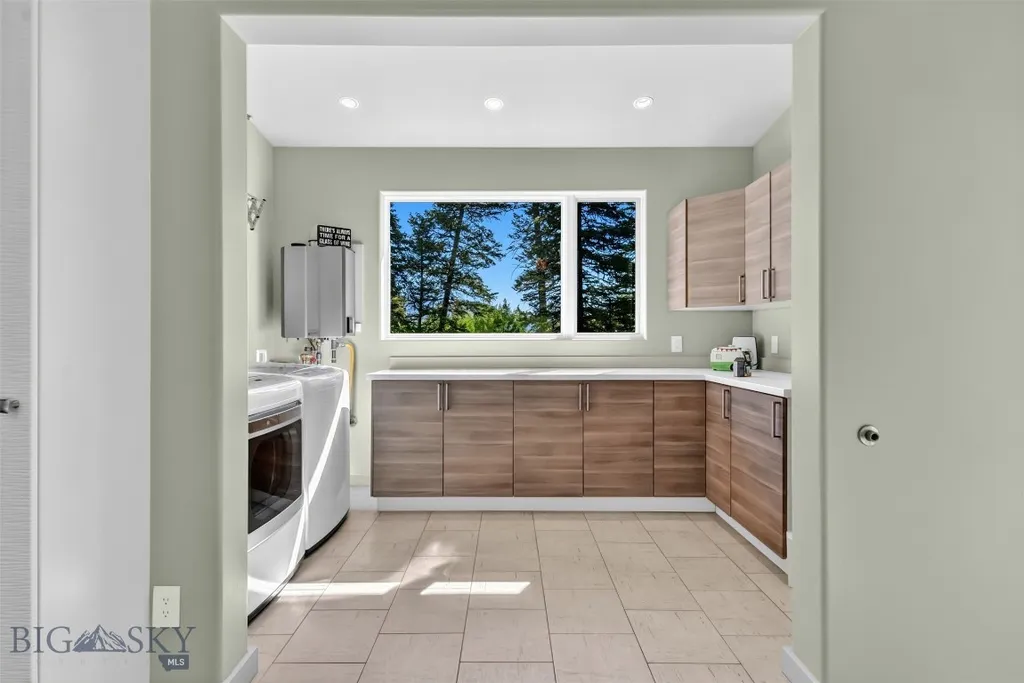 215 Gray Owl Lane Big Sky MT 59716
