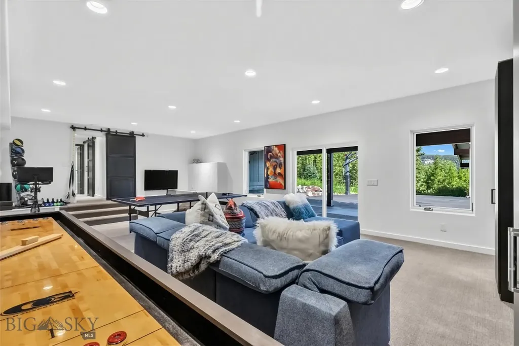 215 Gray Owl Lane Big Sky MT 59716