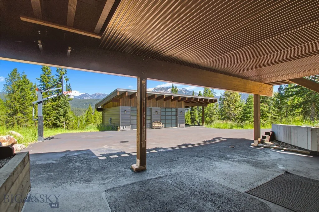 215 Gray Owl Lane Big Sky MT 59716