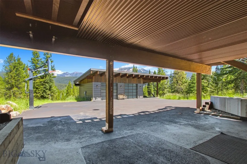 215 Gray Owl Lane Big Sky MT 59716