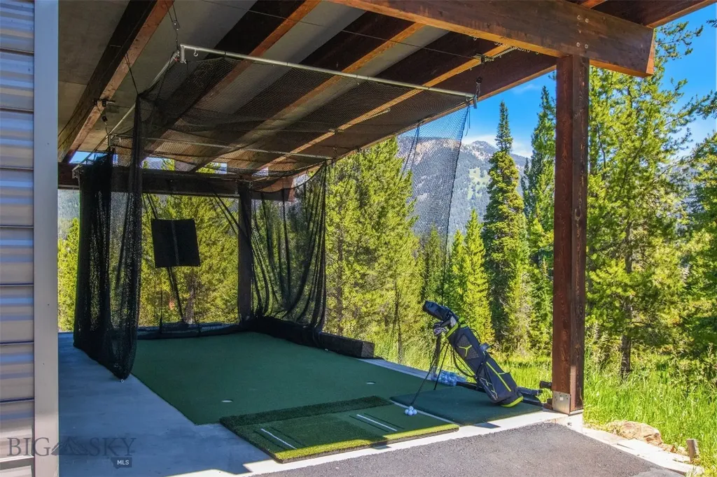 215 Gray Owl Lane Big Sky MT 59716