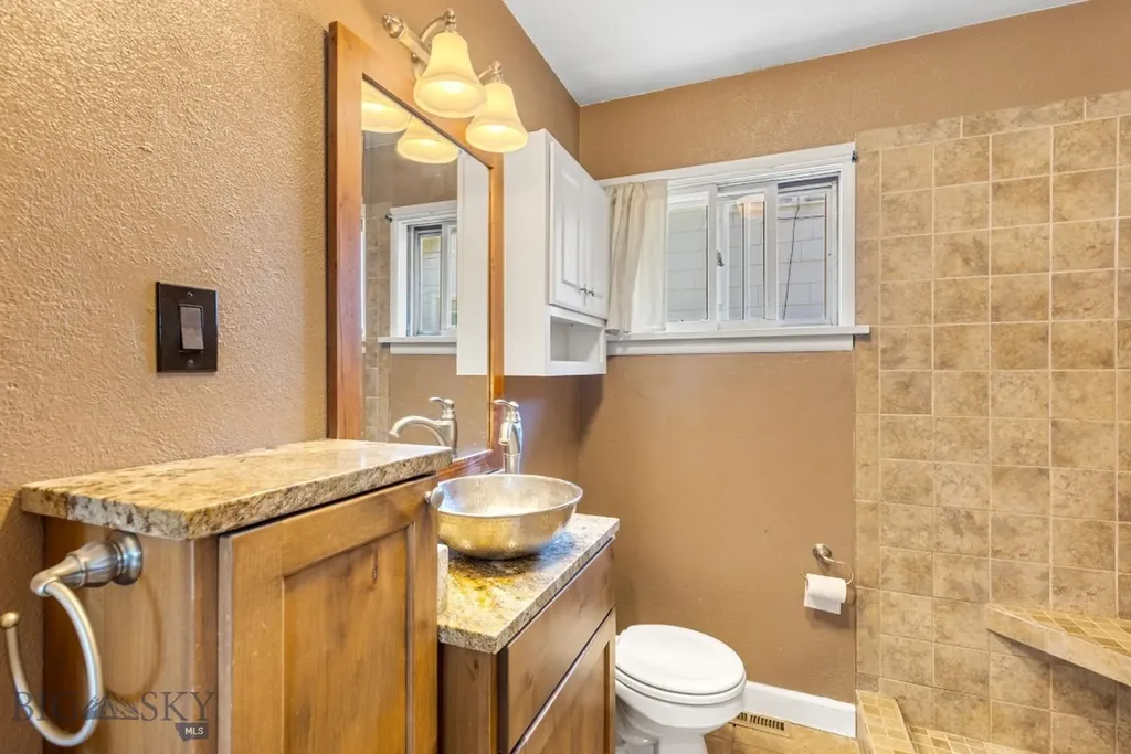 1202 W Koch Street Bozeman MT 59715