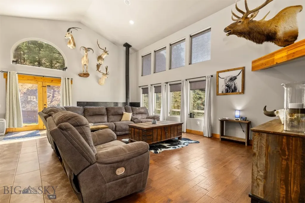 2727 Buffalo Trail Road Molt MT 59057