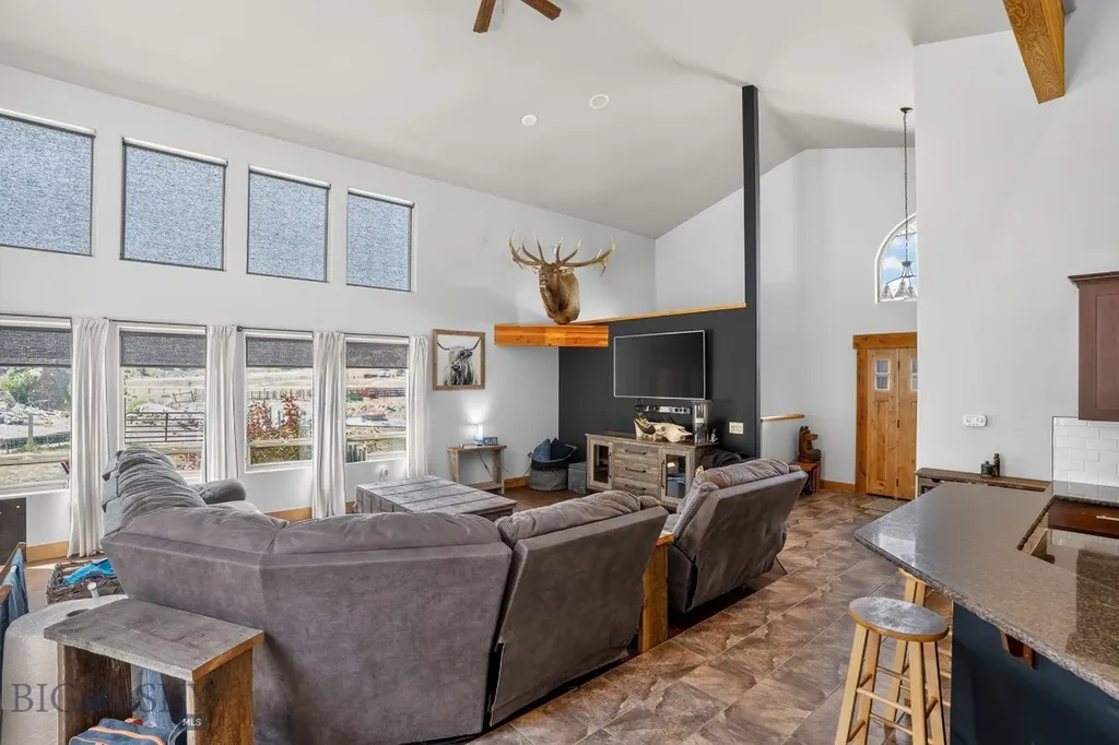 2727 Buffalo Trail Road Molt MT 59057