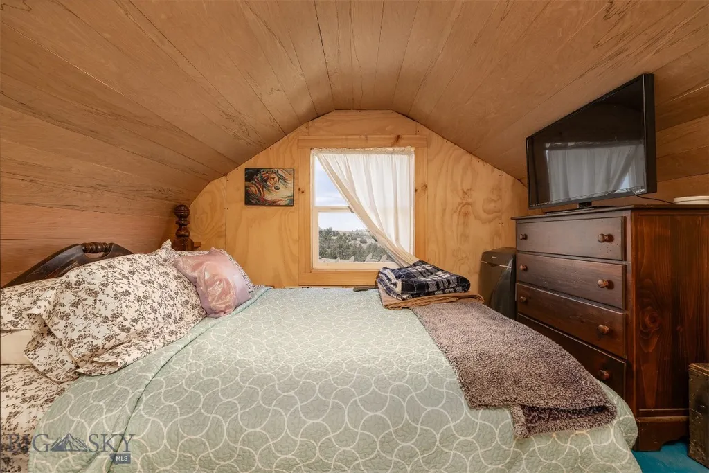 13575 Crystal Mountain Road Three Forks MT 59752