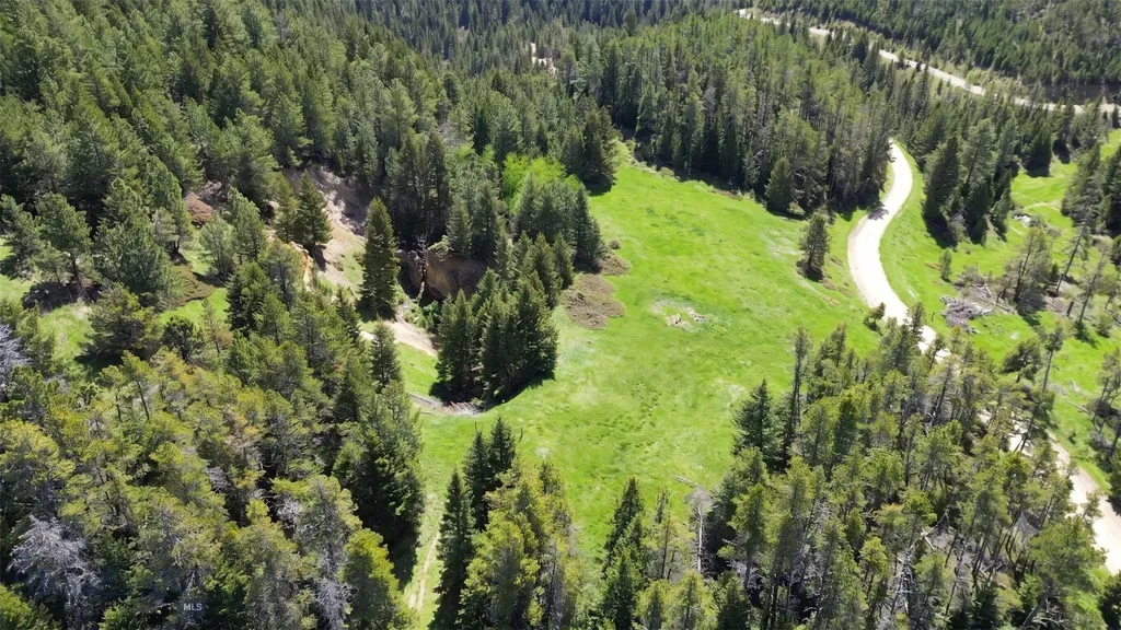 Tbd Maiden Road Lewistown MT 59457
