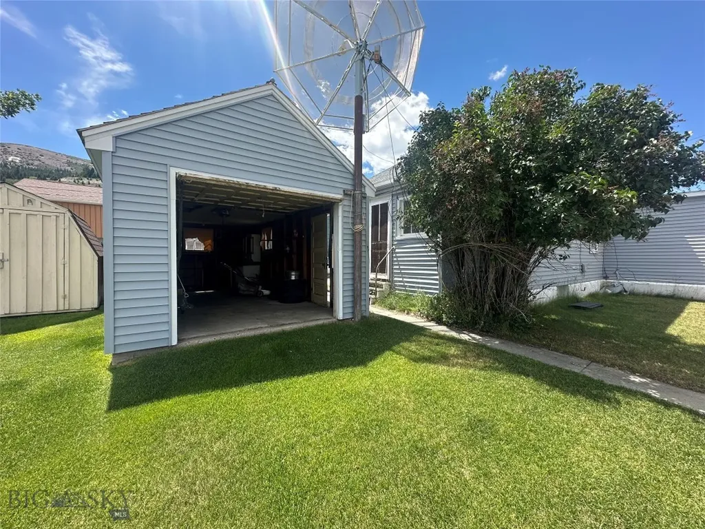 601 Cherry Street Anaconda MT 59711