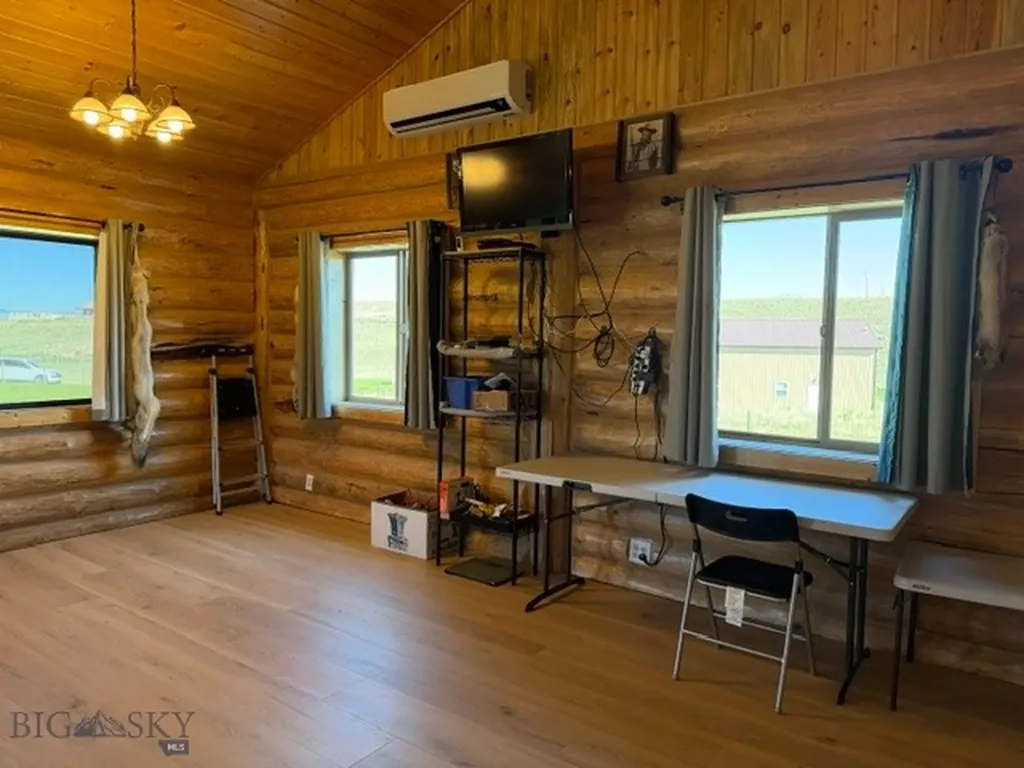 3919 Blacktail Road Dillon MT 59725