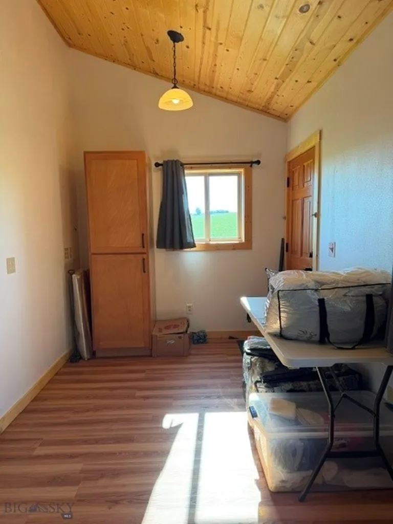 3919 Blacktail Road Dillon MT 59725