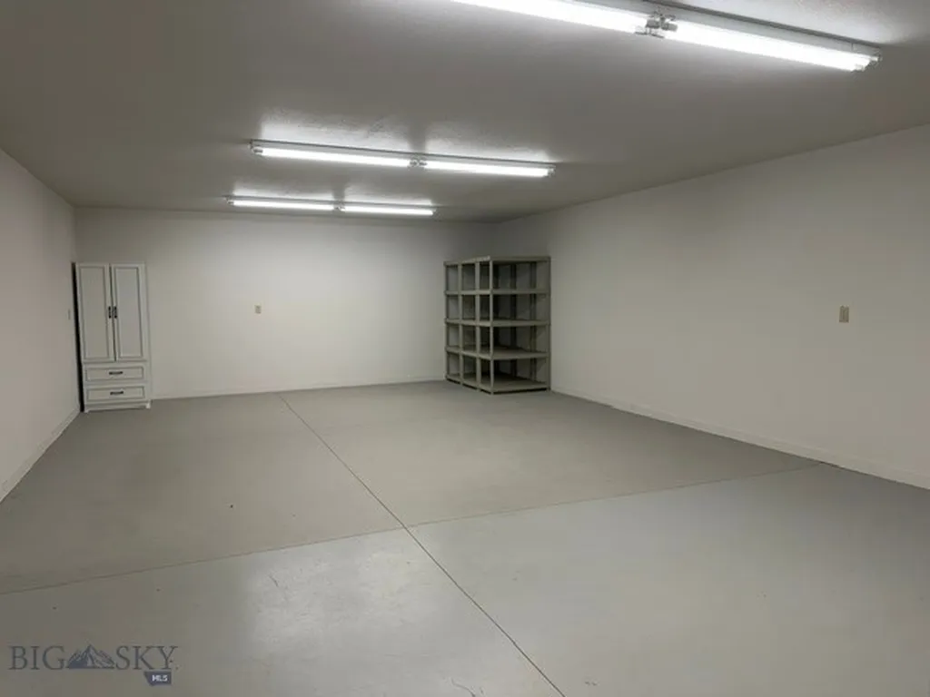 3919 Blacktail Road Dillon MT 59725
