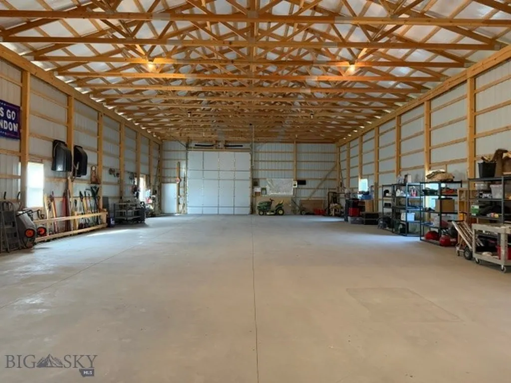 3919 Blacktail Road Dillon MT 59725
