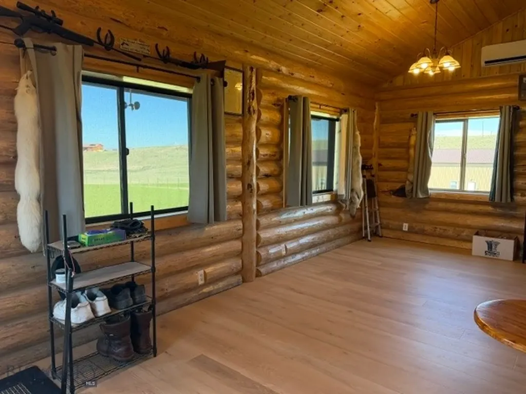 3919 Blacktail Road Dillon MT 59725