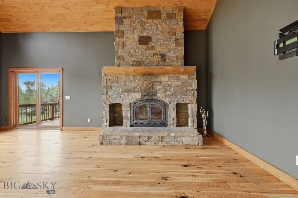 7015 Bristol Lane Bozeman MT 59715