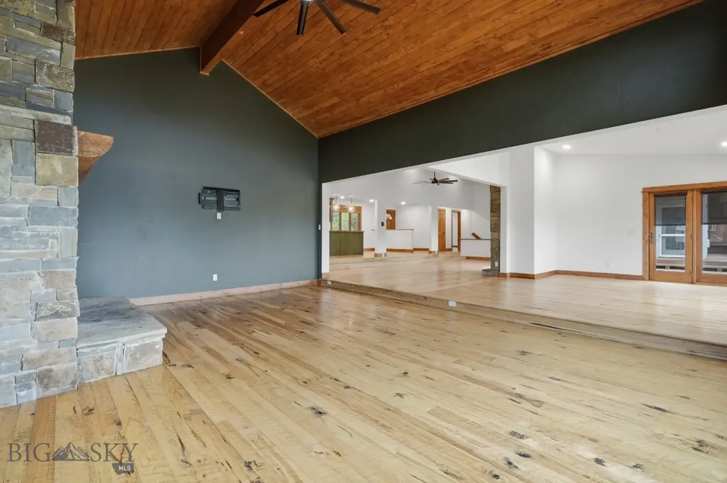 7015 Bristol Lane Bozeman MT 59715