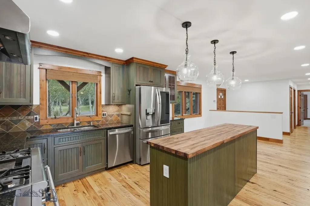 7015 Bristol Lane Bozeman MT 59715