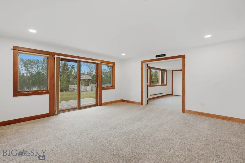 7015 Bristol Lane Bozeman MT 59715