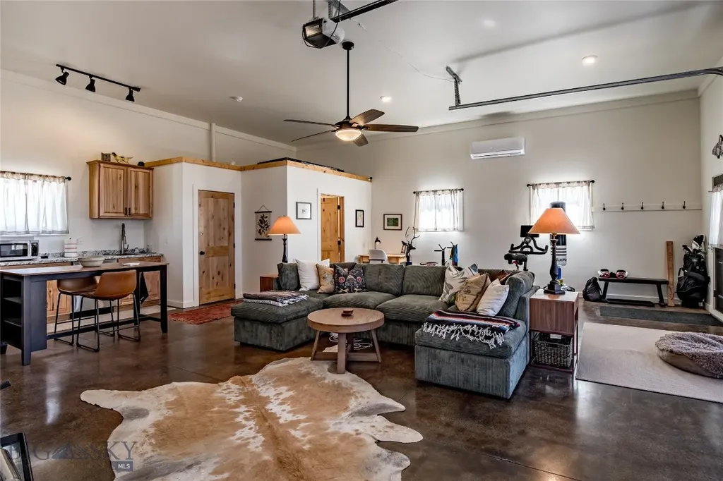 74 Sky View Drive Ennis MT 59729