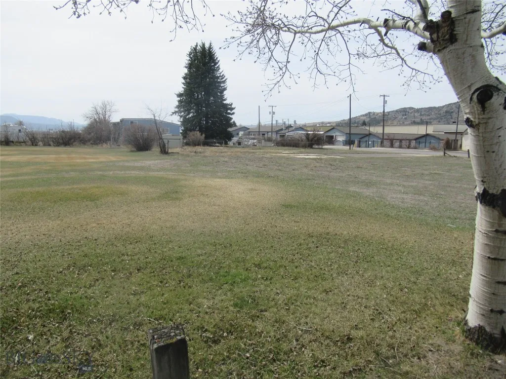 1830 Holmes Butte MT 59701