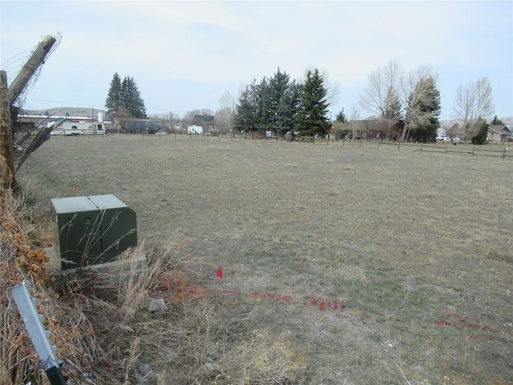 1830 Holmes Butte MT 59701