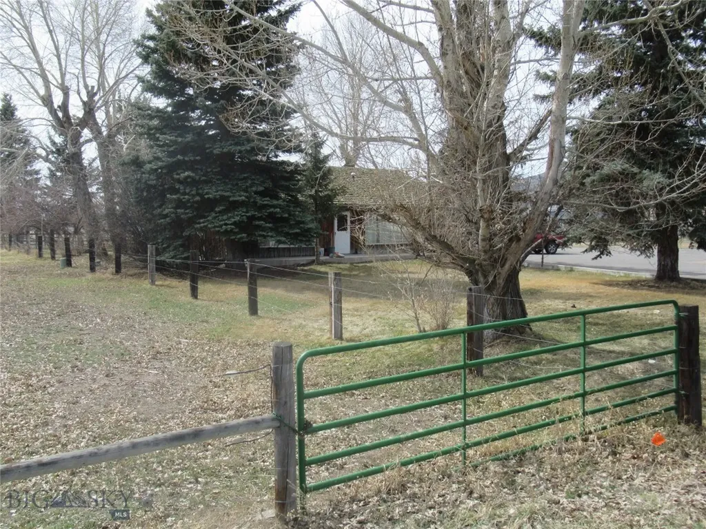 1830 Holmes Butte MT 59701