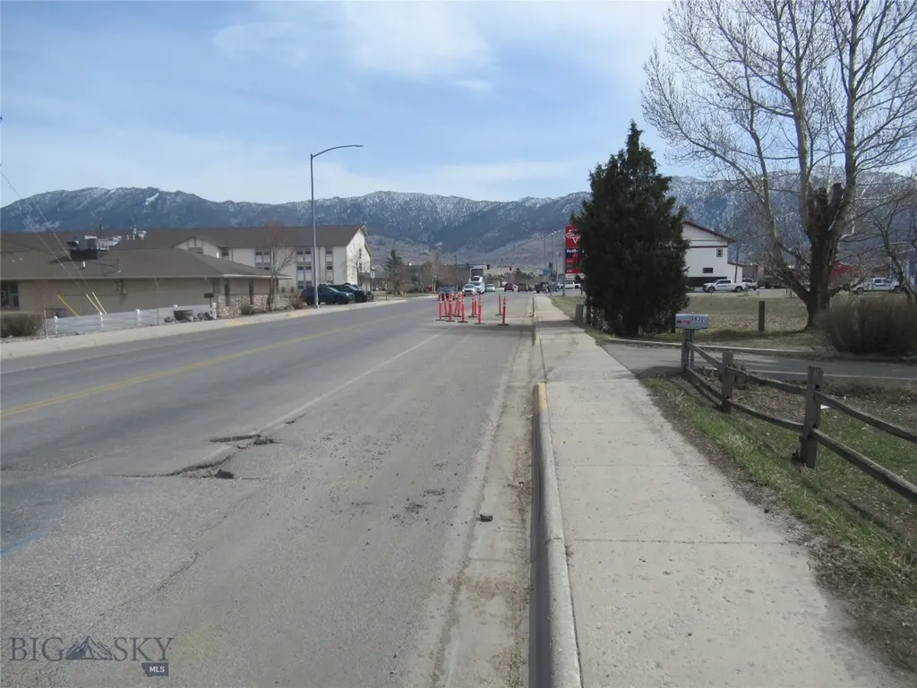 1830 Holmes Butte MT 59701