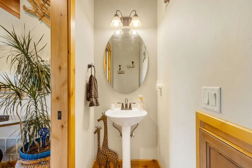 3069 Fen Way Bozeman MT 59718