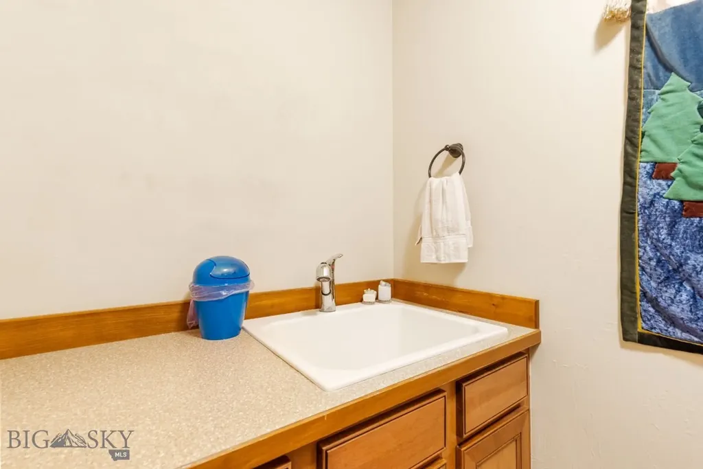 3069 Fen Way Bozeman MT 59718