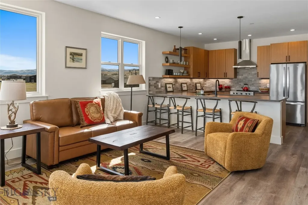 450 Loomis Way & 420 Sage Avenue Ennis MT 59729