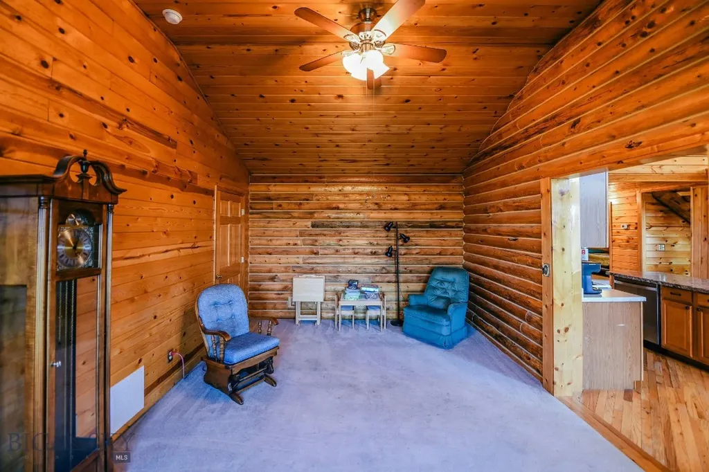 588 Saddle Drive Dillon MT 59725