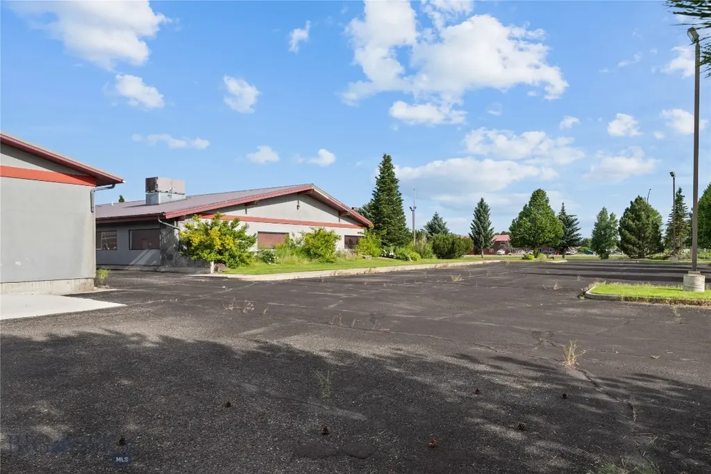 1003 Buckskin Drive Deer Lodge MT 59722