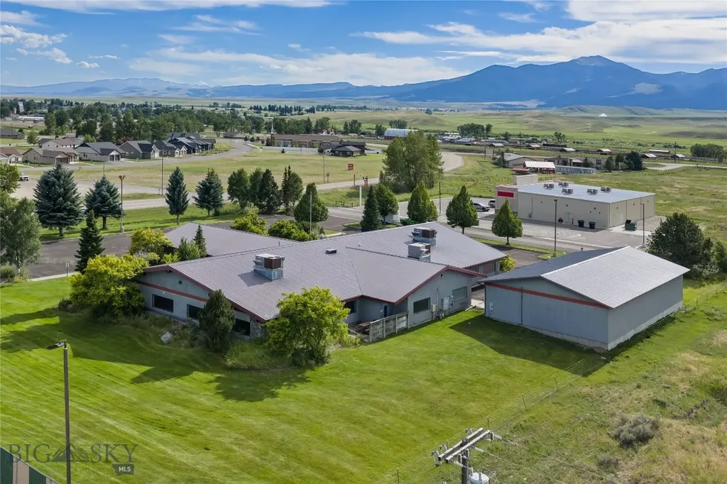 1003 Buckskin Drive Deer Lodge MT 59722