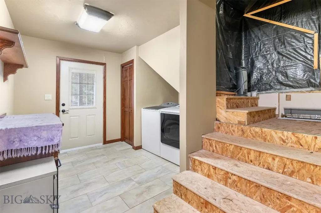 8801 Us Highway 10 Butte MT 59701