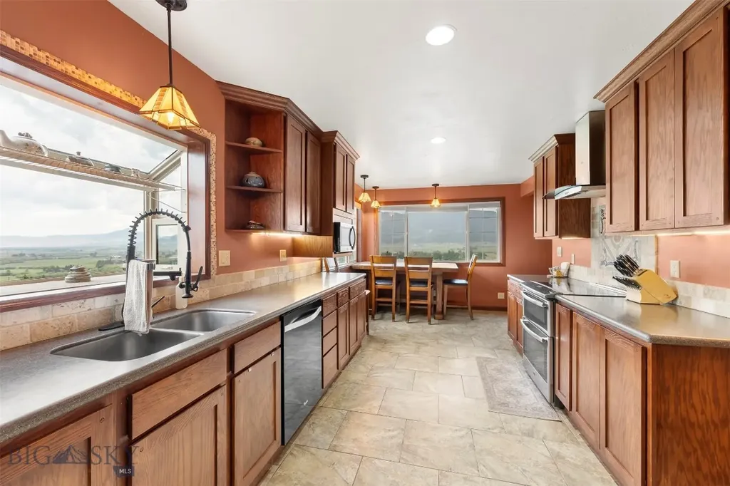 8801 Us Highway 10 Butte MT 59701