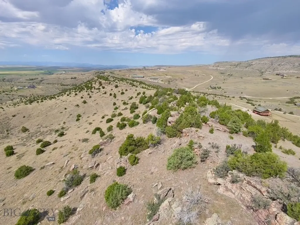 Tbd Horse Castle Road Manhattan MT 59741