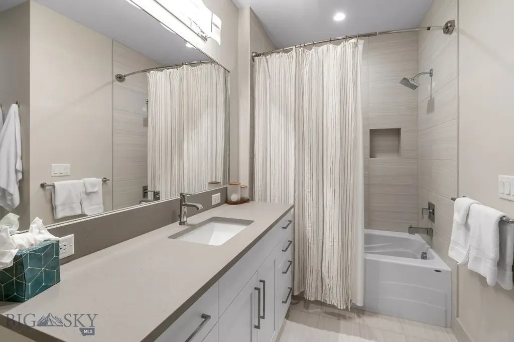 67 Duckhorn Lane Bozeman MT 59718
